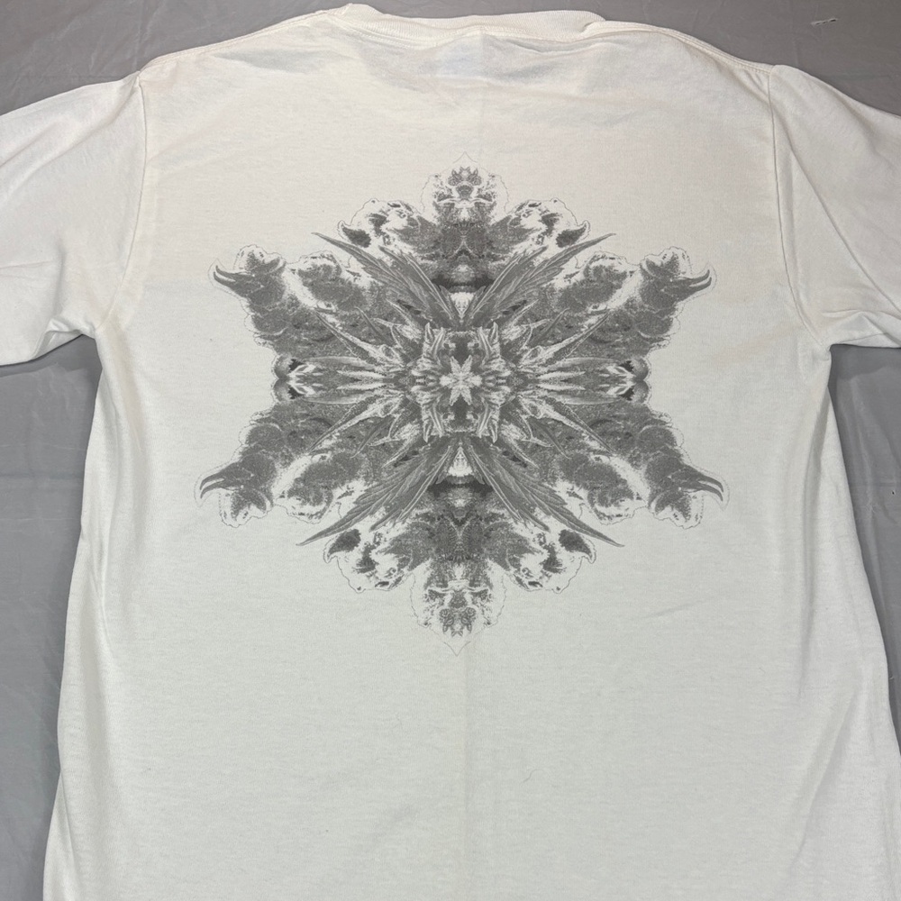 TRULIEVE WEED WHITE T SHIRT